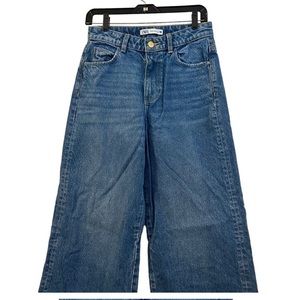 NEW ZARA Wide Leg High Rise Raw Hem Denim Crop Jean
